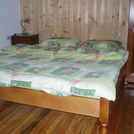 Guest House Tara Canyon Pljevlja Phòng bức ảnh